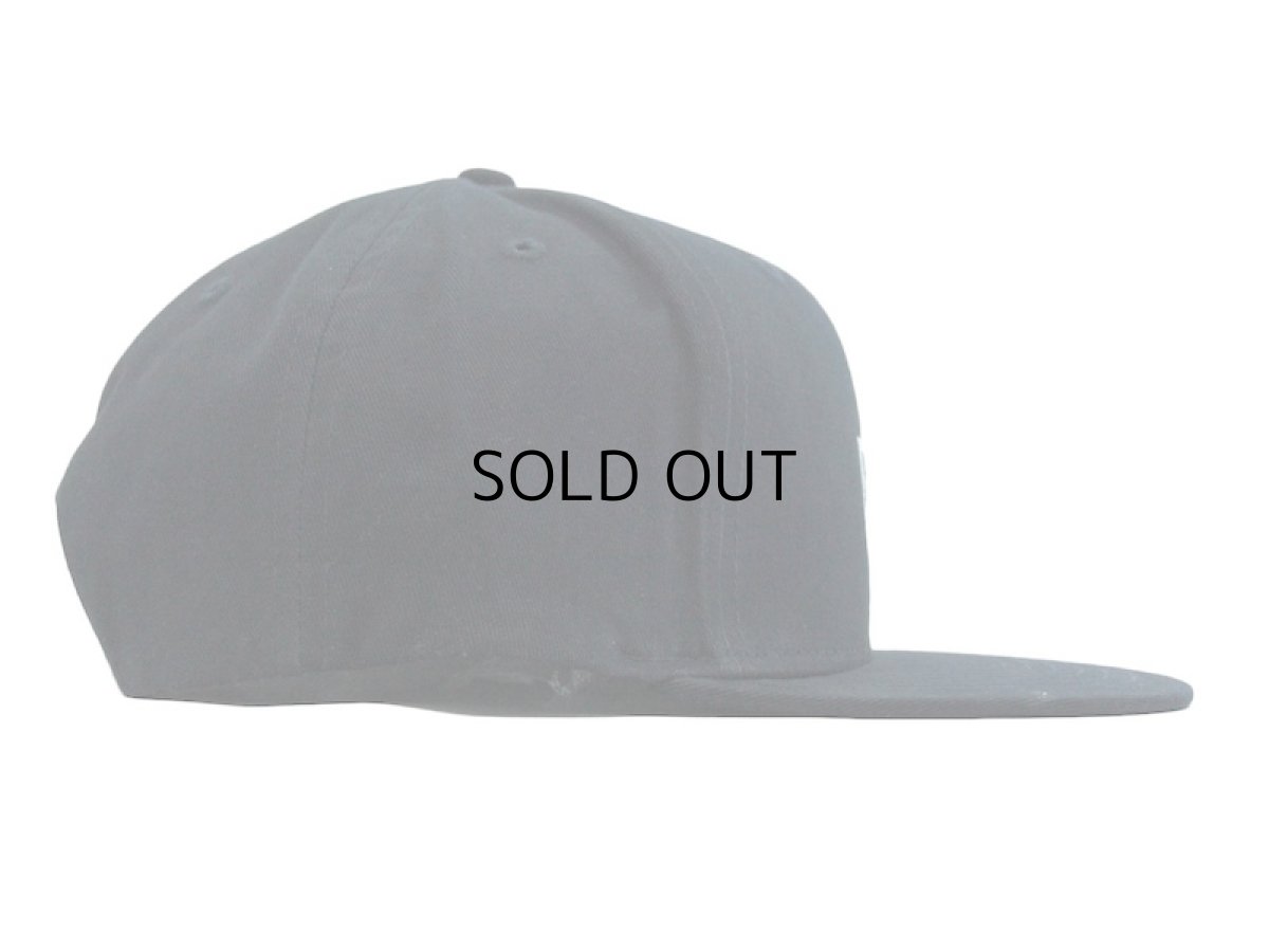 画像2: KITH NYC BOX LOGO SNAPBACK CAP (2)