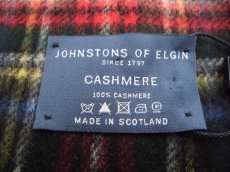 画像2: JOHNSTONS CASHMERE CHECK MUFFLER (2)