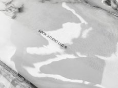 画像4: LQQK STUDIO CLEAR VINYL LOGO CUSHION COVER (4)