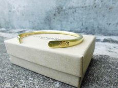 画像3: STUDEBAKER METALS PLAIN CAFF BANGLE【BRASS】 (3)