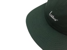 画像2: LABOR SCRIPT LOGO 6 PANEL CAP【FOREST GREEN】 (2)