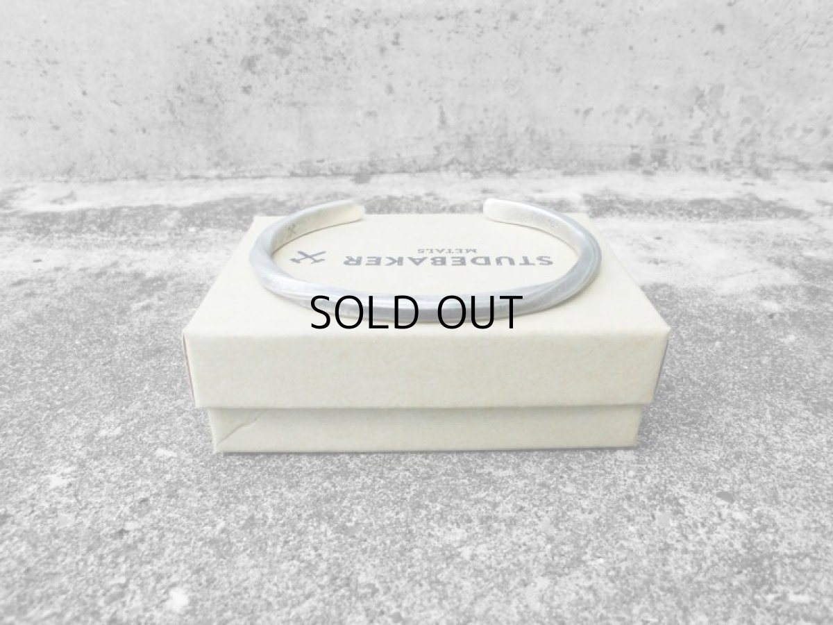 画像4: STUDEBAKER METALS TWIST CAFF BANGLE (4)