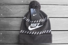 画像1: NIKE POMPOM BEANIE【BLACK】 (1)