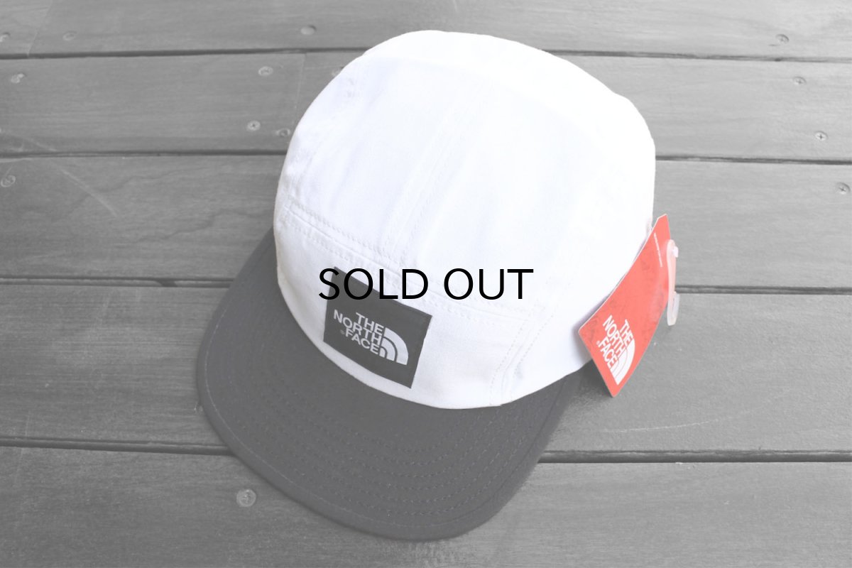 画像1: THE NORTH FACE BOX LOGO CAMP CAP【WHITE】 (1)