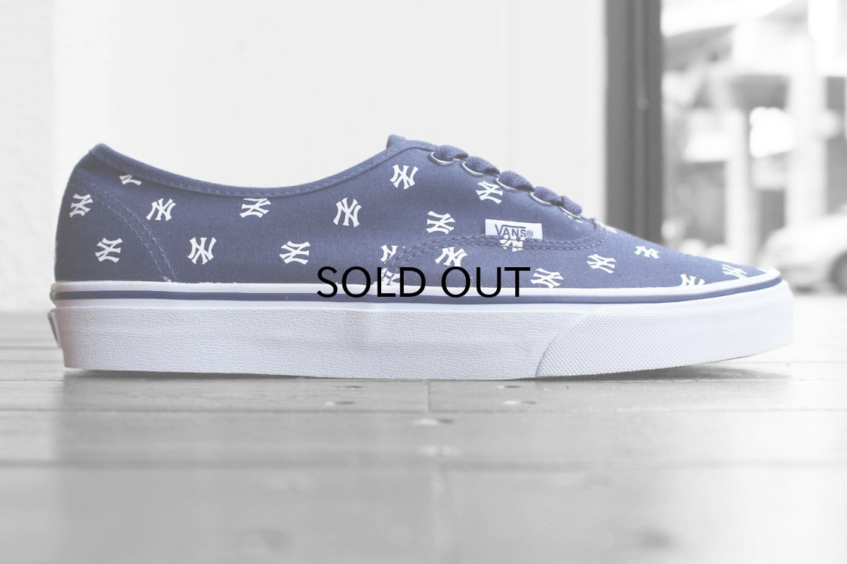 画像1: VANS AUTHENTIC X MLB NEW YORK YANKEES (1)