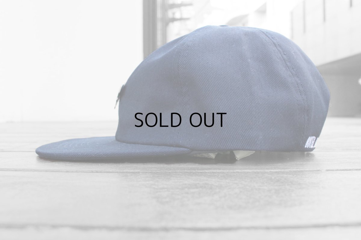 画像4: HOTEL BLUE 6 PANEL STRAPBACK CAP + PIN (4)