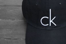 画像2: CALVIN KLEIN CK LOGO BASEBALL CAP (2)