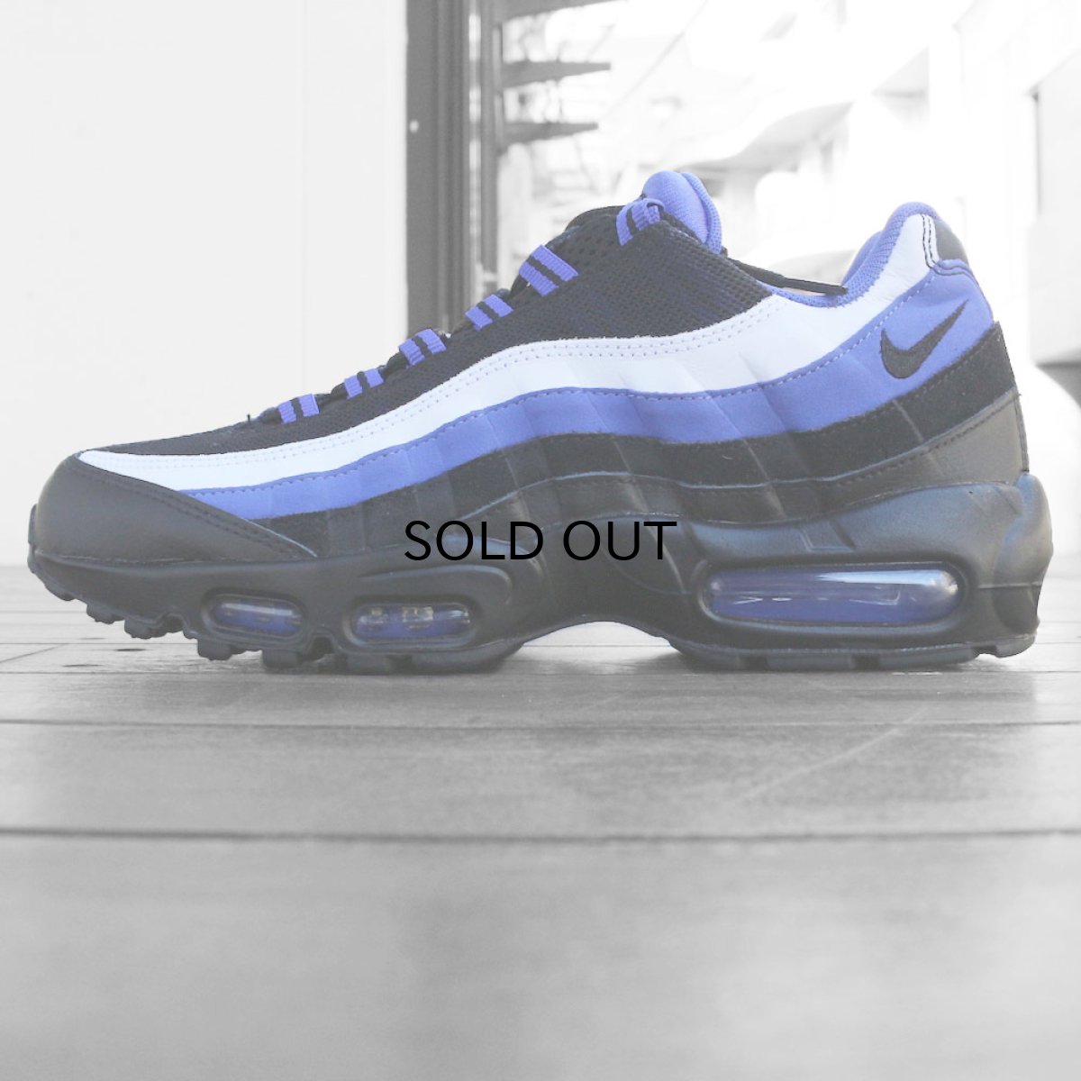 画像1: NIKE AIR MAX 95 ESSENTIAL (1)