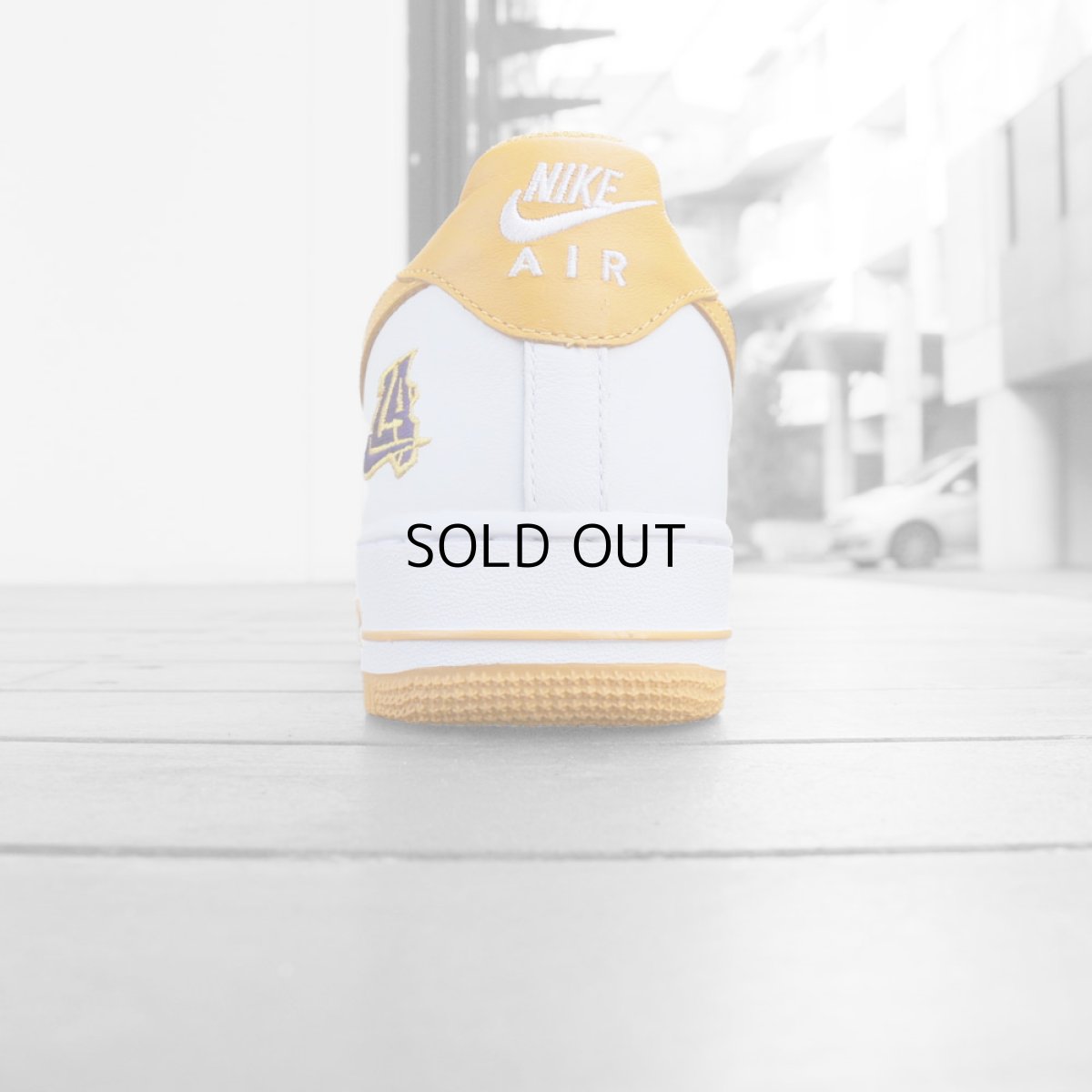 画像2: NIKE AIR FORCE 1 LOW RETRO "LA" (2)