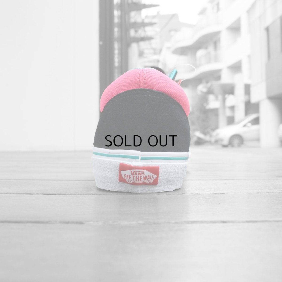 画像2: VANS OLD SKOOL "BRITE" (2)