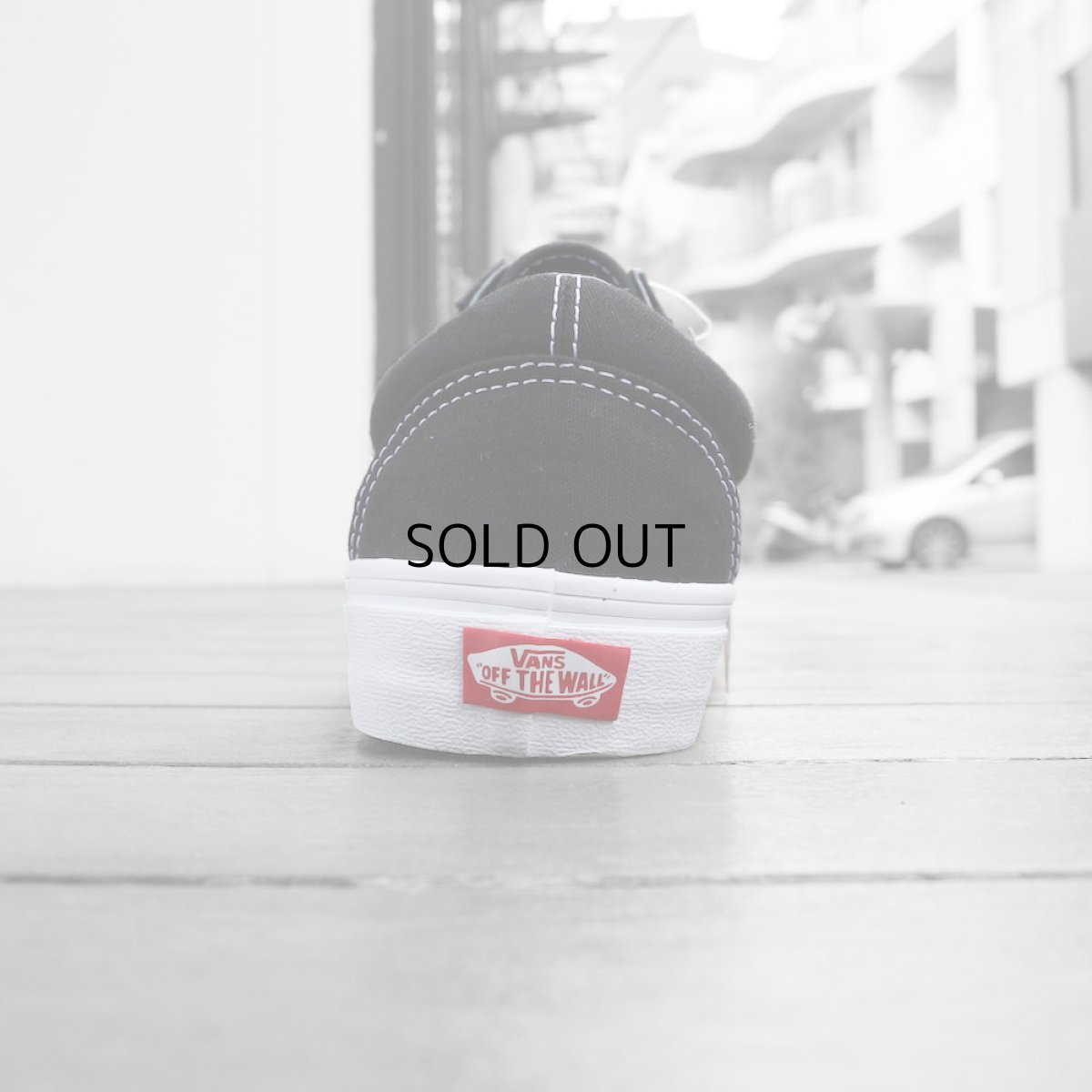 画像2: VANS OLD SKOOL "GUM BUMPER" (2)