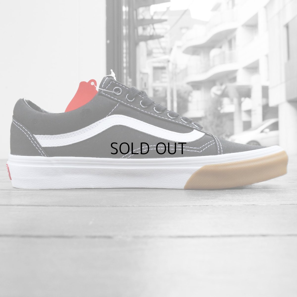画像3: VANS OLD SKOOL "GUM BUMPER" (3)