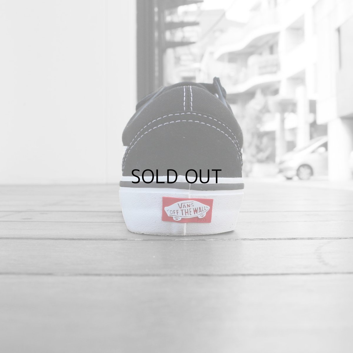 画像2: VANS OLD SKOOL V PRO (2)