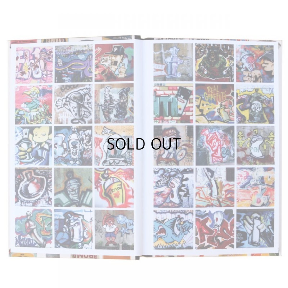 画像2: BEYOND THE STREETS SPRAY CANS NOTEBOOK (2)