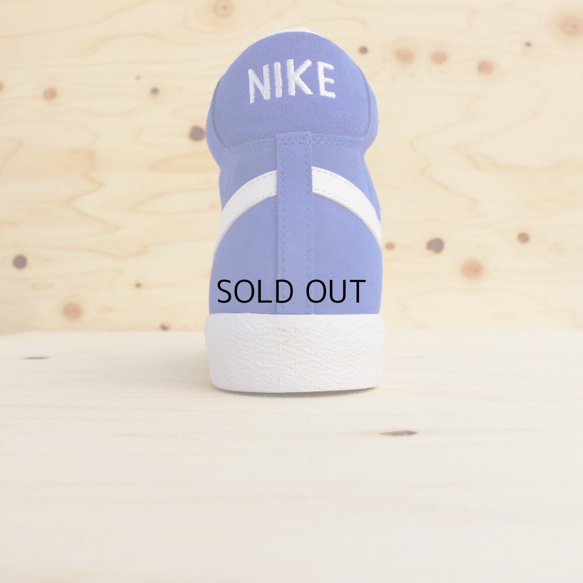 画像2: NIKE BLAZER MID PRM (2)