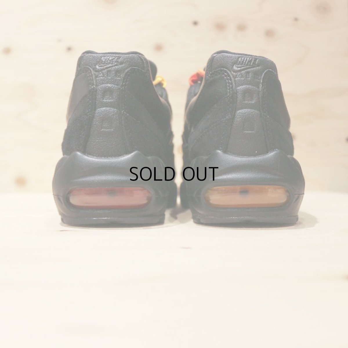 画像2: NIKE AIR MAX 95 "LA VS NYC" (2)