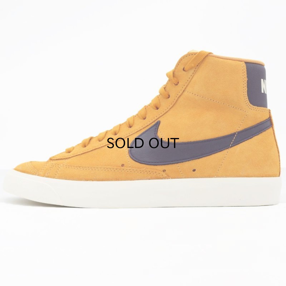 画像1: NIKE BLAZER 77 (1)