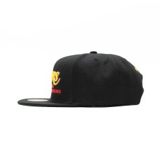 画像4: MITCHELL & NESS NBA LOS ANGELES LAKERS 1985 NBA WORLD CHAMPIONS SNAPBACK CAP (4)