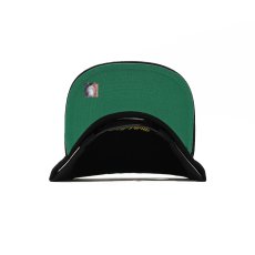 画像5: MITCHELL & NESS NBA LOS ANGELES LAKERS 1985 NBA WORLD CHAMPIONS SNAPBACK CAP (5)