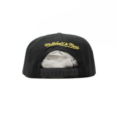 画像3: MITCHELL & NESS NBA LOS ANGELES LAKERS 1985 NBA WORLD CHAMPIONS SNAPBACK CAP (3)