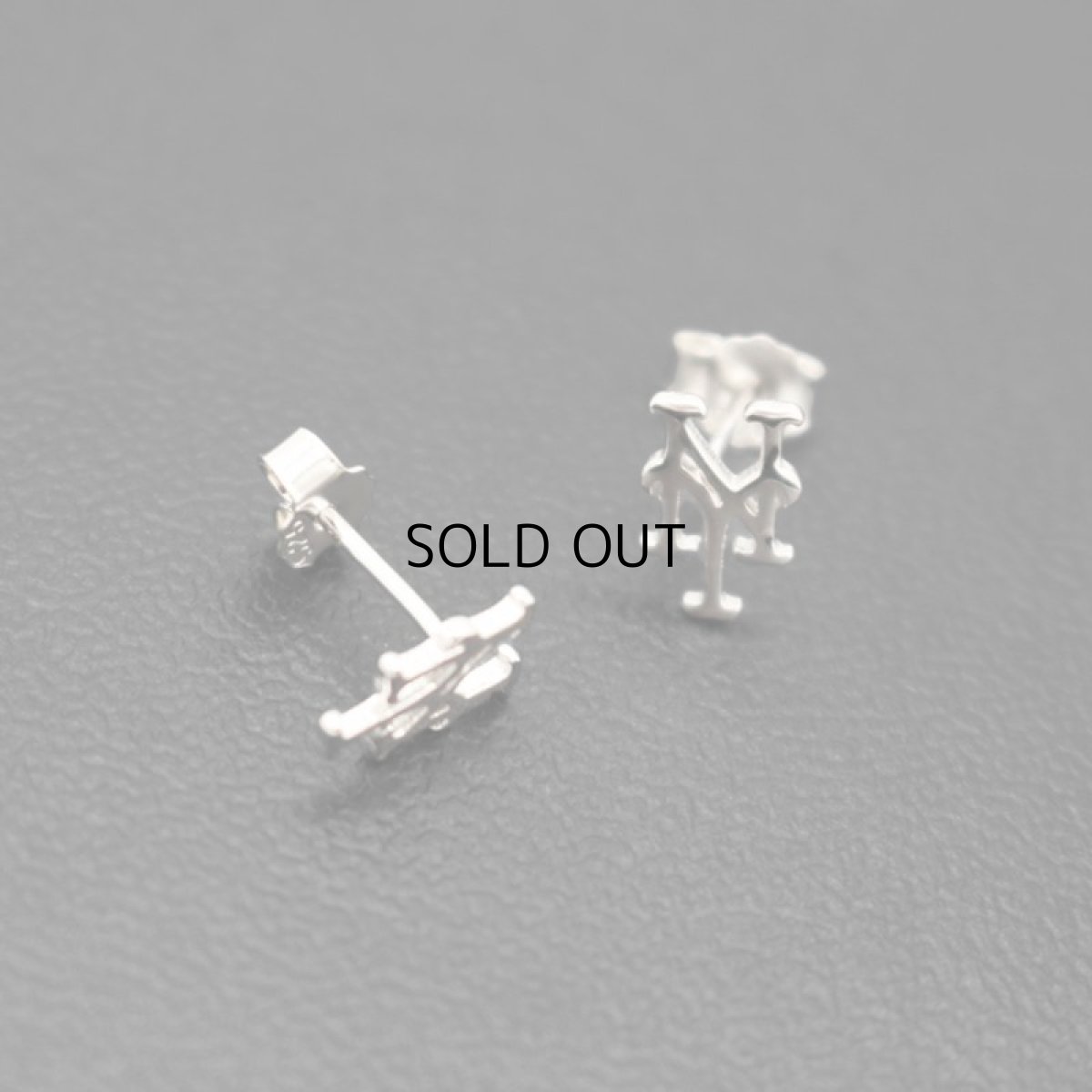 画像2: THE M JEWELERS X MLB NEW YORK METS STUD EARRINGS (2)