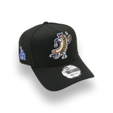 画像1: NEW ERA LOS ANGELES DODGERS "MASCOT DODGER DOG" LA LOGO SIDE PATCH A-FRAME 9FORTY (1)