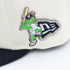 画像6: NEW ERA HOUSTON ASTROS "MASCOT ORBIT" PIN 50TH ANNIVERSARY SIDE PATCH 9FIFTY (6)