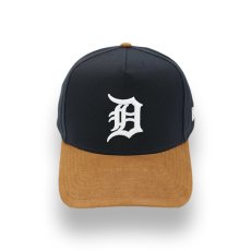 画像1: NEW ERA DETROIT TIGERS FAUX SUEDE VISOR E-FRAME 9FORTY (1)