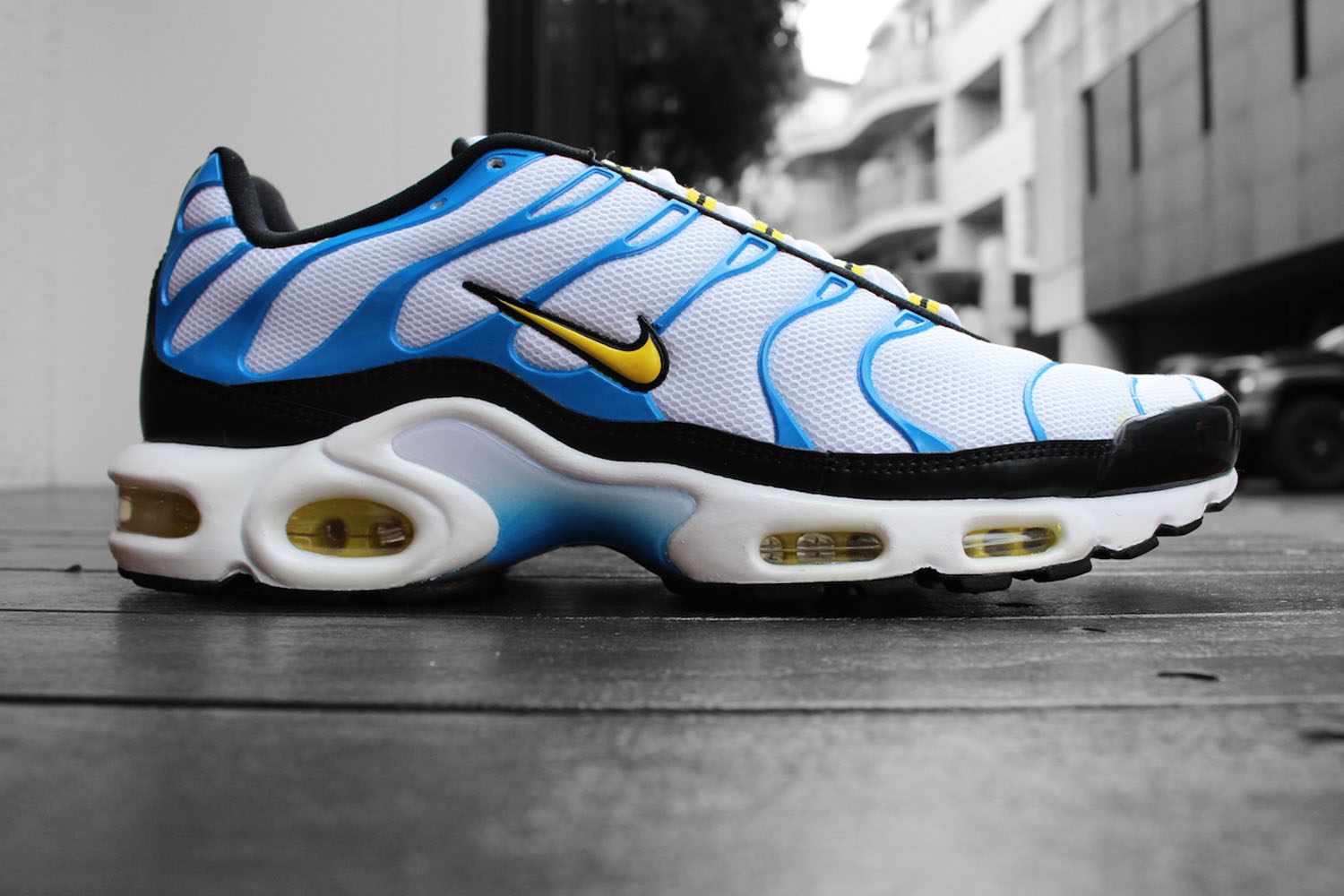 nike air max plus at foot locker